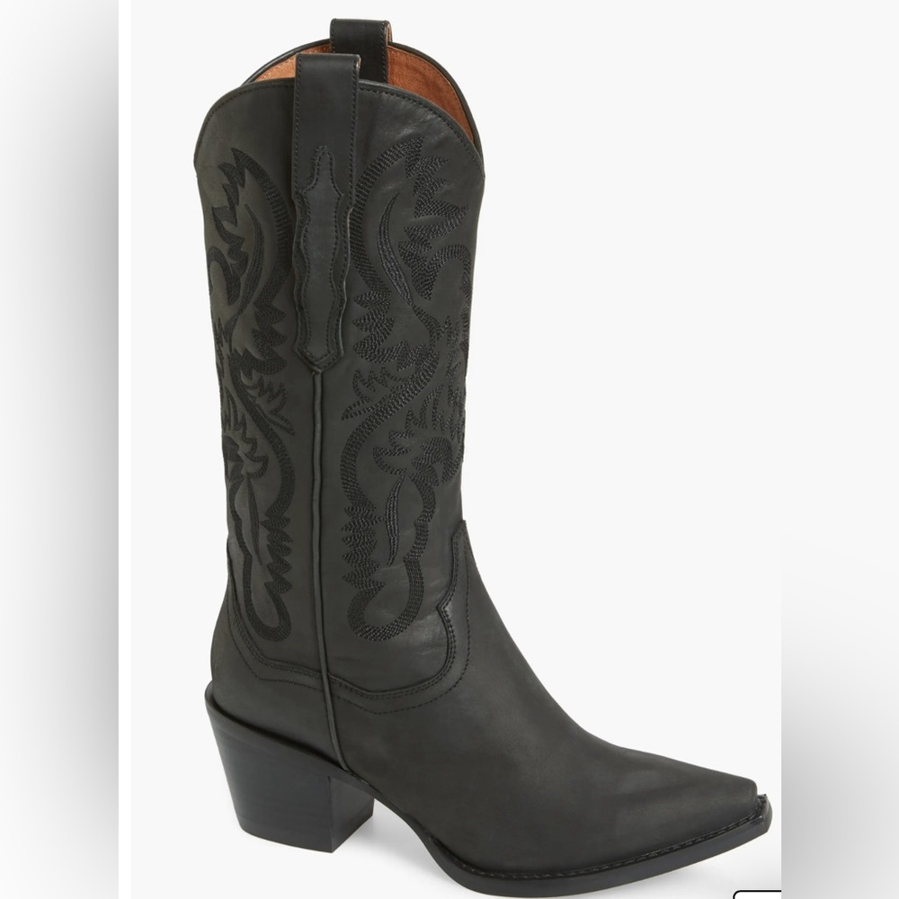 Jeffrey Campbell Dagget Boot size 6 black wash